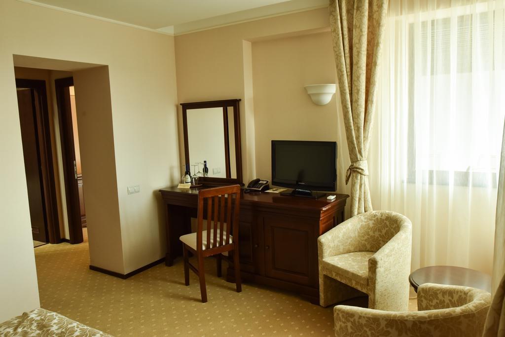 Apartament Executive Vedere Munte Alpin Resort Пояна Брашов Екстериор снимка