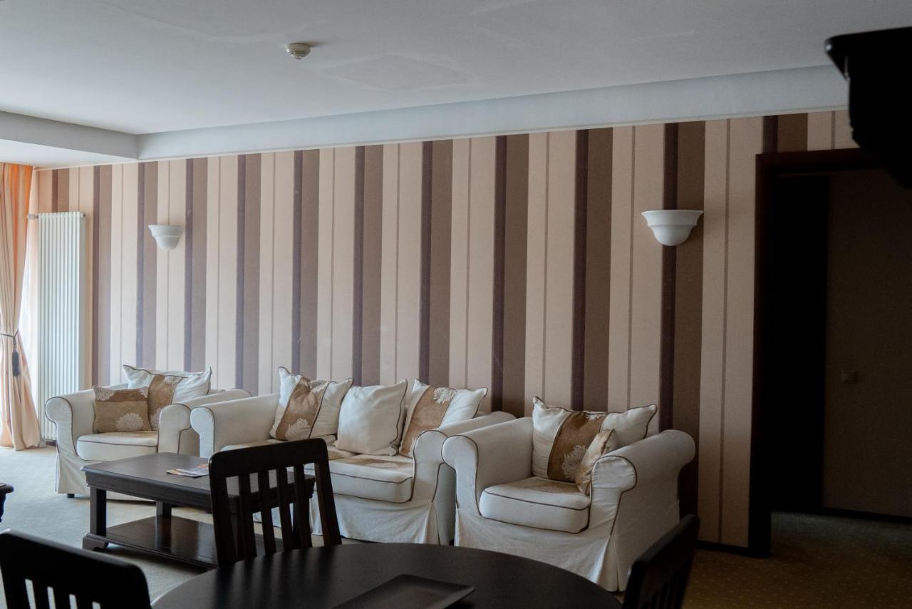 Apartament Executive Vedere Munte Alpin Resort Пояна Брашов Екстериор снимка