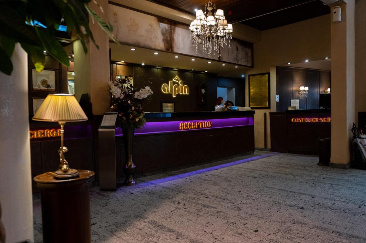 Apartament Executive Vedere Munte Alpin Resort Пояна Брашов Екстериор снимка
